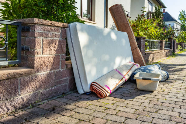 Best Professional Junk Removal  in Glenwood, IA